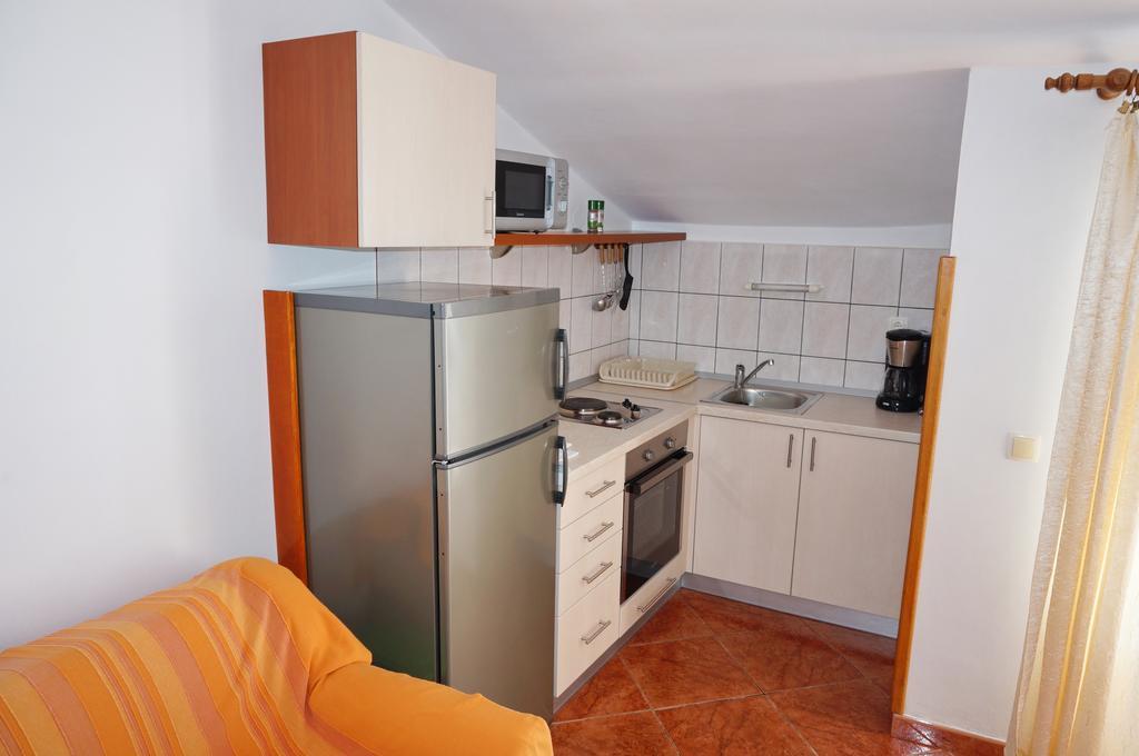 Apartments Ivona Lumbarda Zimmer foto